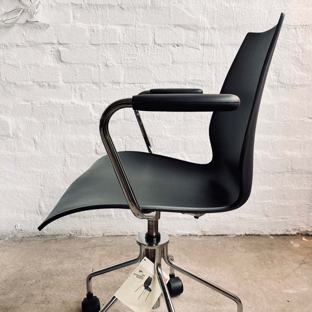 Kartell - Schreibtischstuhl - Maui - schwarz - Vico Magistretti - NEU
