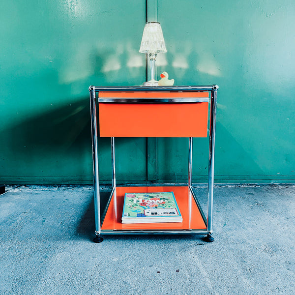 USM Haller - Nachttisch/Druckertisch - orange - gebrauchter TOP Zustand