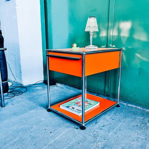 USM Haller - Nachttisch/Druckertisch - orange - gebrauchter TOP Zustand