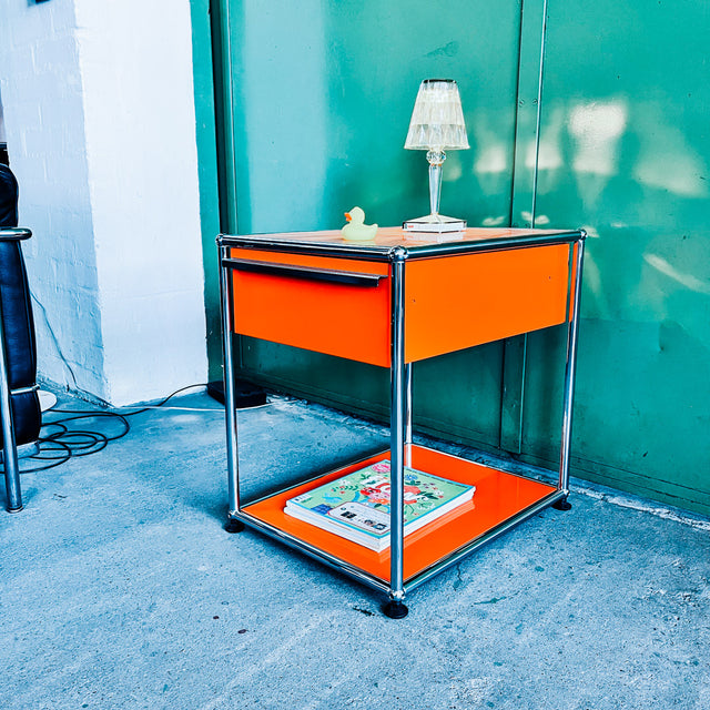 USM Haller - Nachttisch/Druckertisch - orange - gebrauchter TOP Zustand