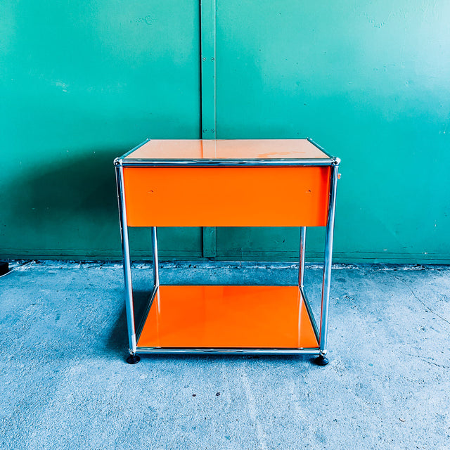 USM Haller - Nachttisch/Druckertisch - orange - gebrauchter TOP Zustand