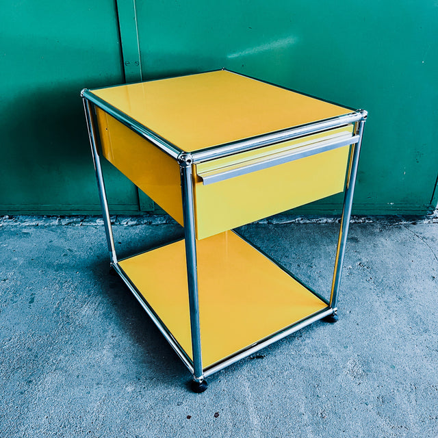USM Haller - Nachttisch/Druckertisch - gelb - gebrauchter TOP Zustand