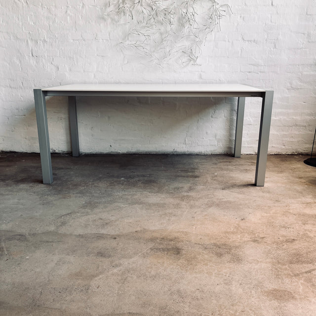 Kristalia - Tisch - Sushi - Bartoli Design - gebrauchter TOP Zustand