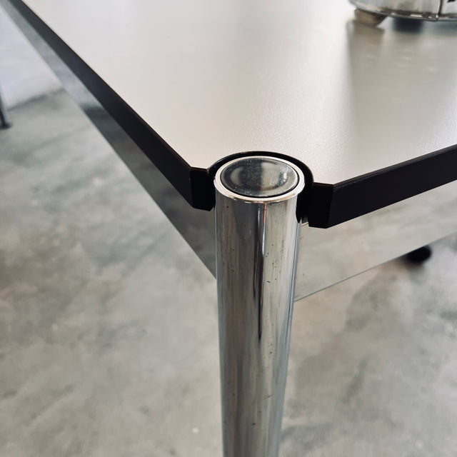 USM Haller - Tisch - perlgrau alumatt - 197 x 72 cm - guter gebrauchter Zustand