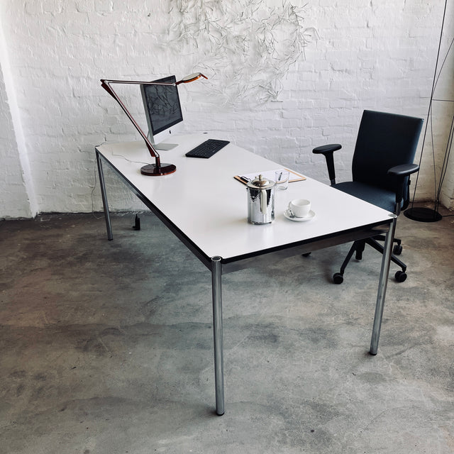 USM Haller - Tisch - perlgrau alumatt - 204 x 89 cm - guter gebrauchter Zustand