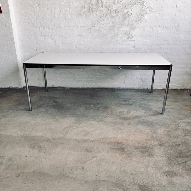 USM Haller - Tisch - perlgrau alumatt - 204 x 89 cm - guter gebrauchter Zustand