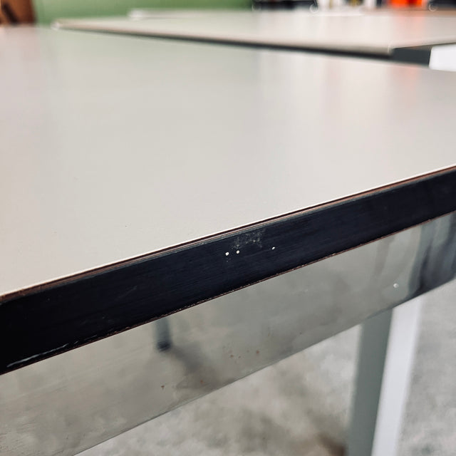 USM Haller - Tisch - perlgrau alumatt - 204 x 89 cm - guter gebrauchter Zustand