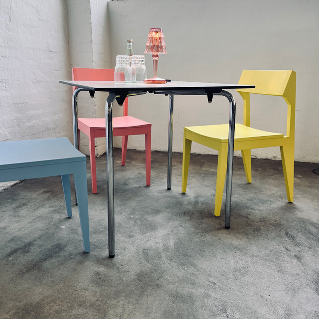 Vitra - Standard Table - weiß/Edelstahl - Outdoor - Charles & Ray Eames - gebrauchter TOP Zustand