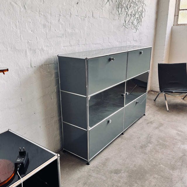 USM Haller - Highboard - Mittelgrau/Glas - gebrauchter TOP Zustand