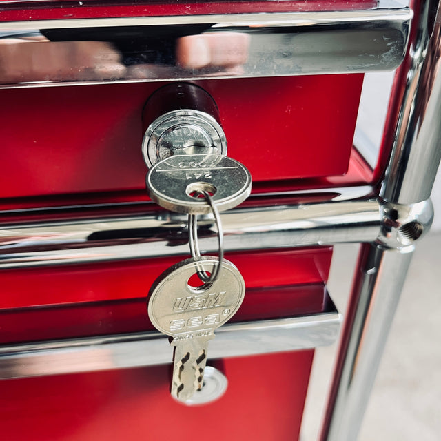 USM Haller - Rollcontainer - rubinrot - gebrauchter TOP Zustand