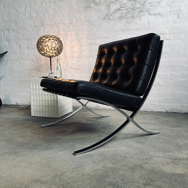 Knoll International - Barcelona Chair - Leder Venezia schwarz - TOP Zustand!