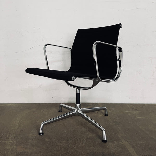 Vitra - EA 108 Alu Chair - Konferenzstuhl/Besucherstuhl - schwarz - Charles & Ray Eames - sehr guter gebrauchter Zustand