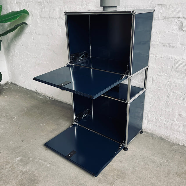 USM Haller - Highboard 1x3 - 2 Klappen - stahlblau - guter gebrauchter Zustand