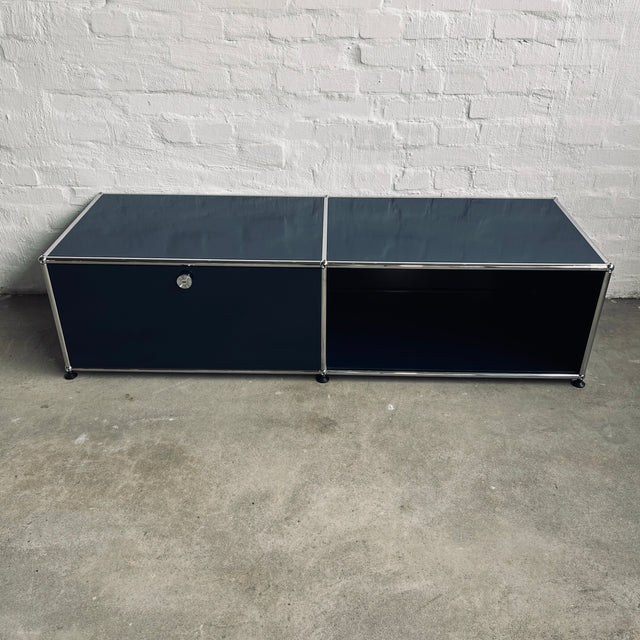 USM Haller - Lowboard - stahlblau - gebrauchter Zustand