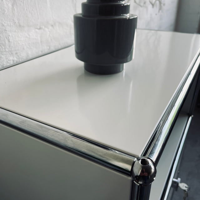 USM Haller - Highboard - weiß - gebrauchter TOP Zustand