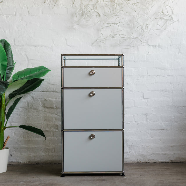 USM Haller - Highboard 1x4 - 1 Schublade und 2 Klappen - lichtgrau - gebrauchter TOP Zustand