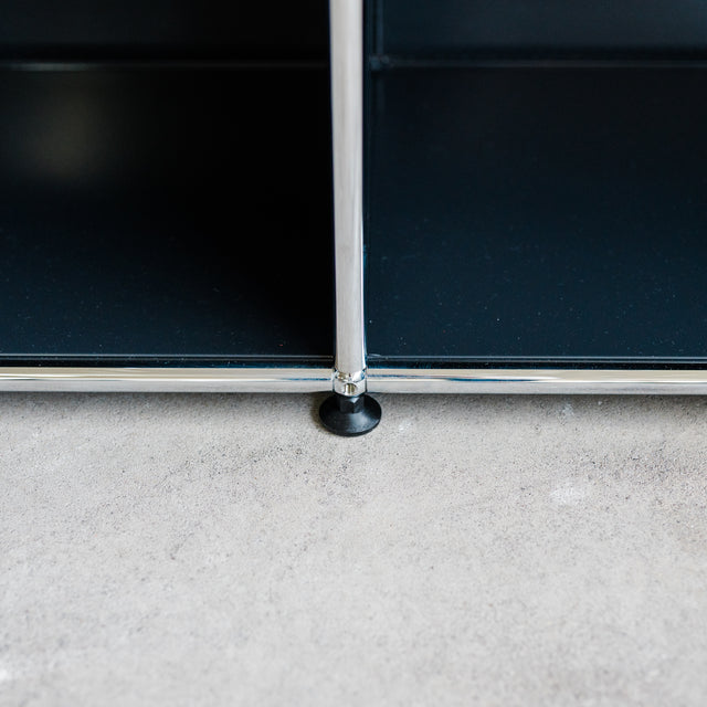 USM Haller - Sideboard 2x2 - schwarz - gebrauchter TOP Zustand