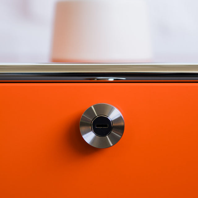 USM Haller - Sideboard - orange - gebrauchter TOP Zustand