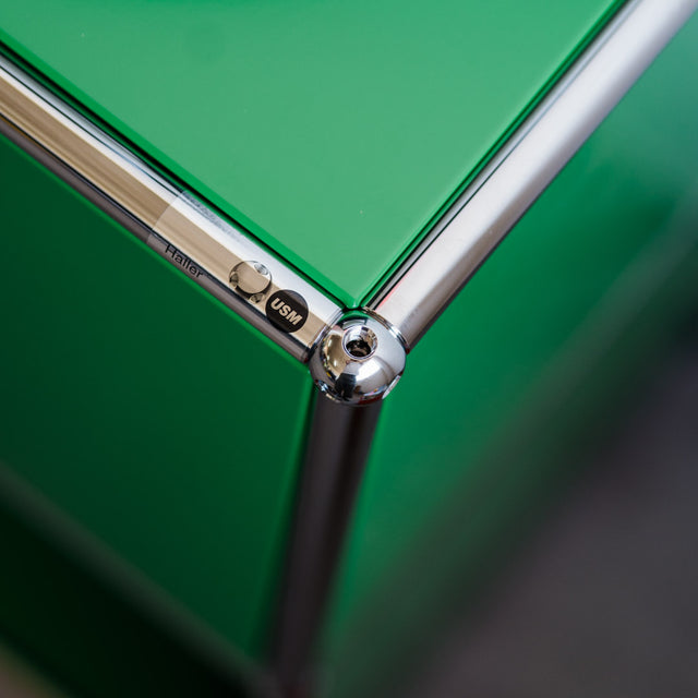 USM Haller - Sideboard - grün - gebrauchter TOP Zustand