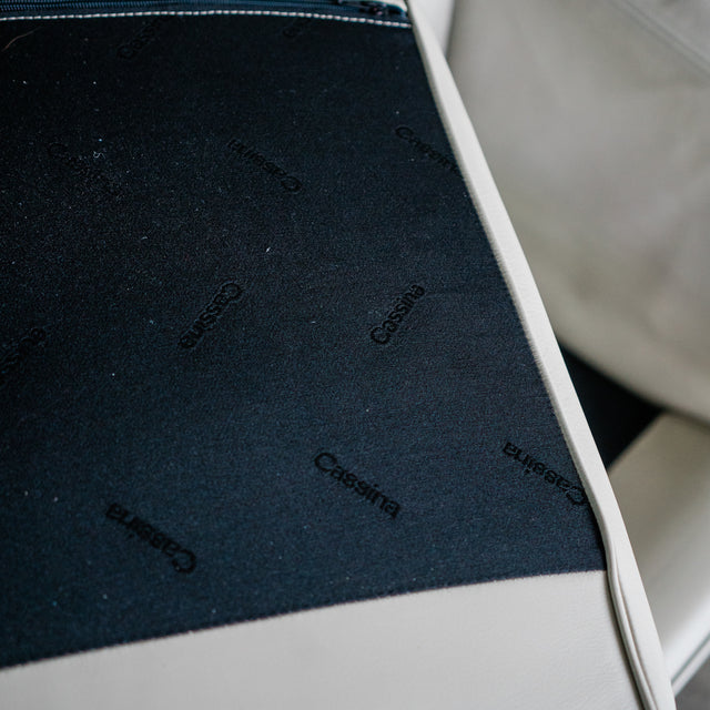 Cassina - LC 2 - Sessel - Leder hellgrau/beige - guter gebrauchter Zustand