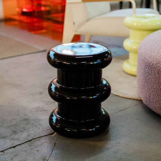 Kartell - Hocker - Pilastro - diverse Farben - Ettore Sottsass - Ausstellungsstück