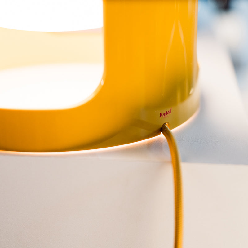 Kartell - Tischlampe KD28 - Joe Columbo - VERSCHIEDENE FARBEN - NEU!