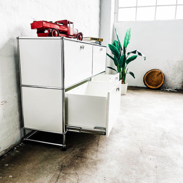 USM Haller - Sideboard - weiß - gebrauchter TOP Zustand
