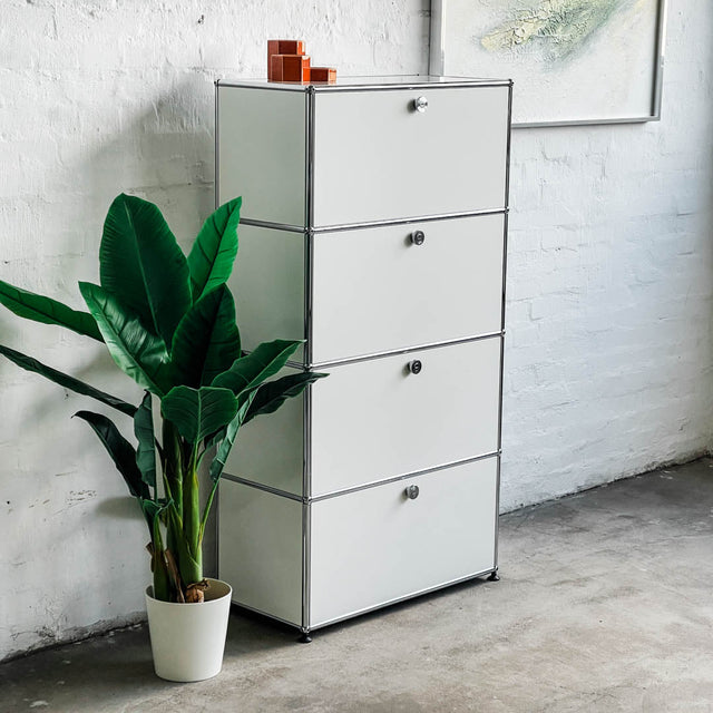 USM Haller - Highboard 1x4 - weiß - 4 Klappen - gebrauchter TOP Zustand