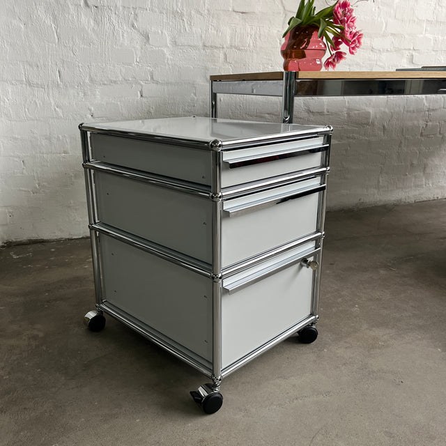 USM Haller - Rollcontainer - Lichtgrau - 3 Schubladen - TOP Zustand!