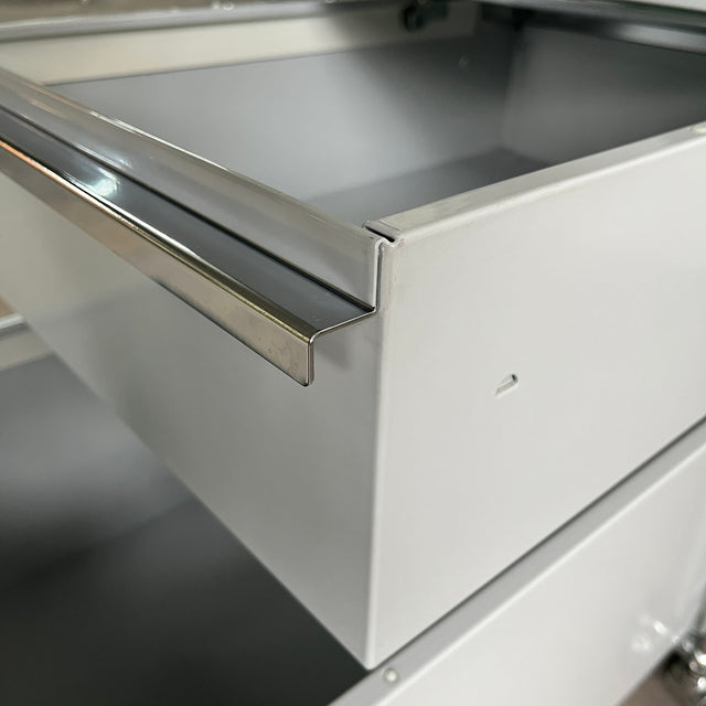 USM Haller - Rollcontainer - Lichtgrau - 3 Schubladen - TOP Zustand!