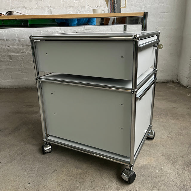 USM Haller - Rollcontainer - Lichtgrau - Abschließbar - gebrauchte TOP Qualität