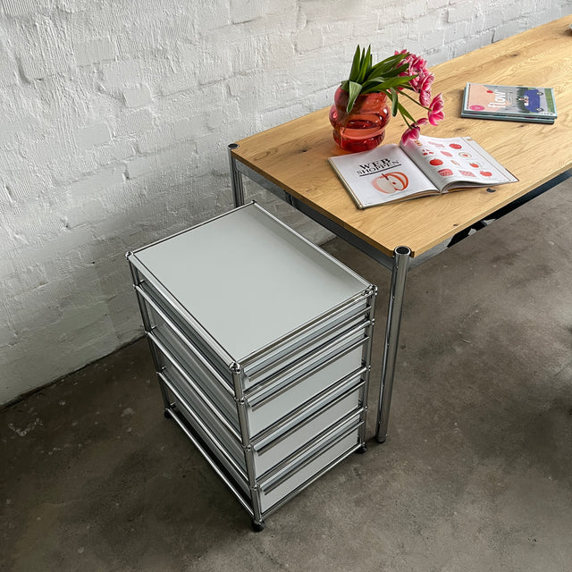 USM Haller - Standcontainer - Lichtgrau - 4 Schubladen - gebrauchter TOP Zustand