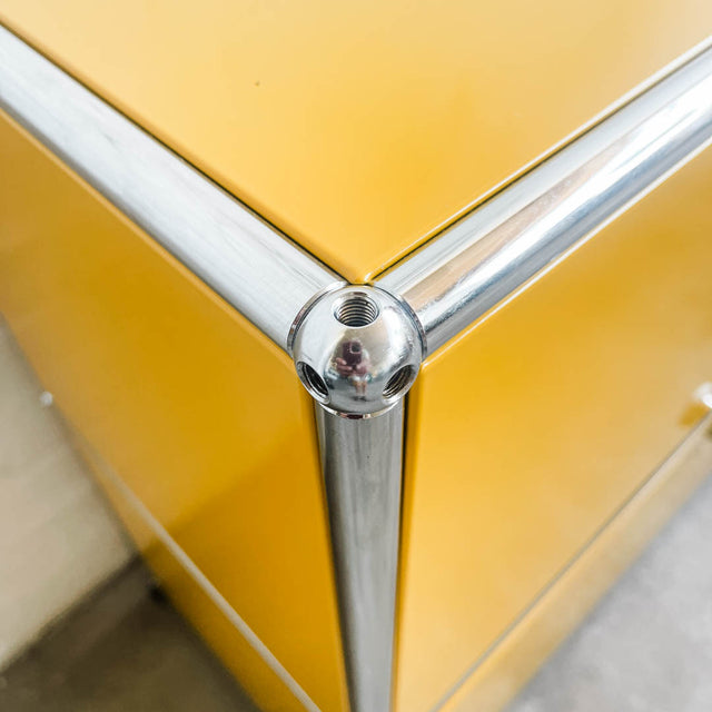 USM Haller - Sideboard - goldgelb - TOP Zustand