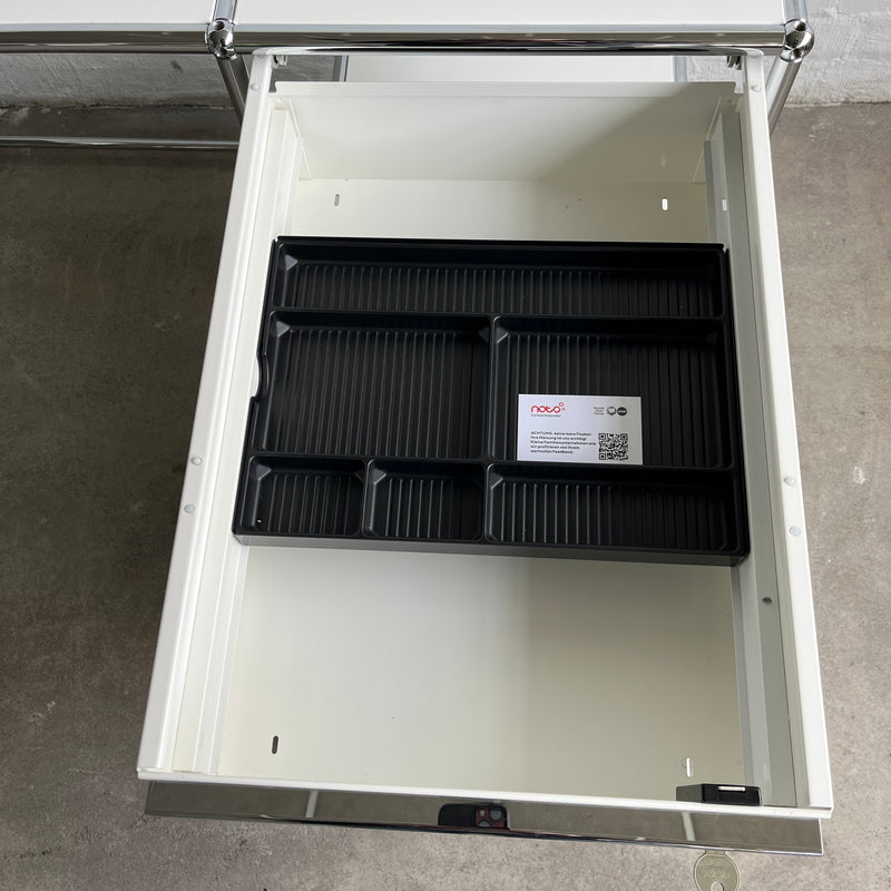 USM Haller - Sekretär - Schreibtisch - Weiß