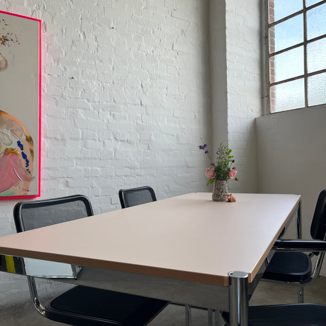 USM Haller Tisch - HPL Beschichtet - Pastellrosa - 175 x 75 cm - TOP Zustand!