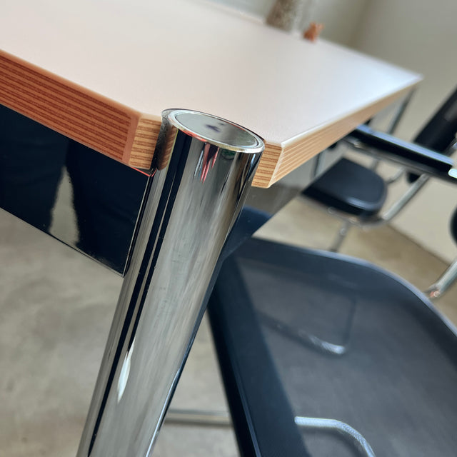 USM Haller Tisch - HPL Beschichtet - Pastellrosa - 175 x 75 cm - TOP Zustand!