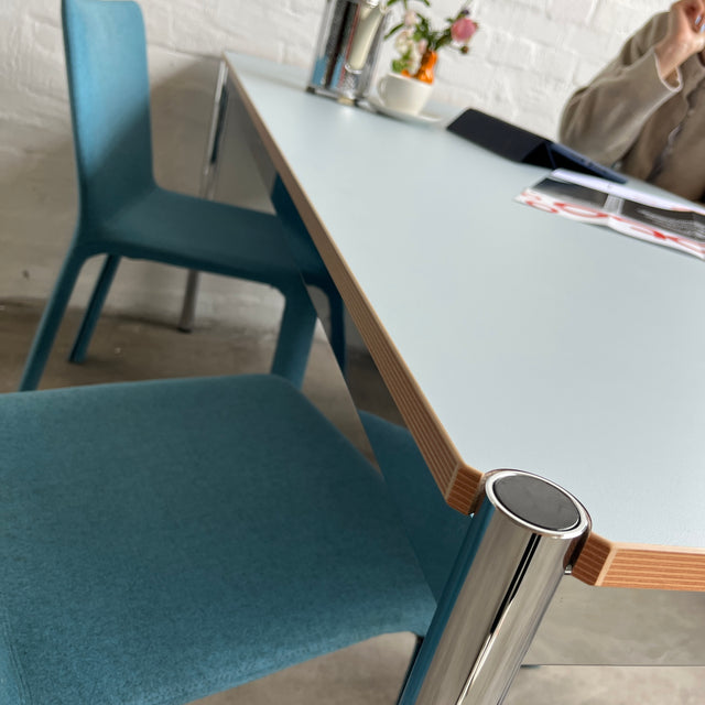 USM Haller Tisch - HPL Beschichtet - Pastellblau - 175 x 75 cm - TOP Zustand!