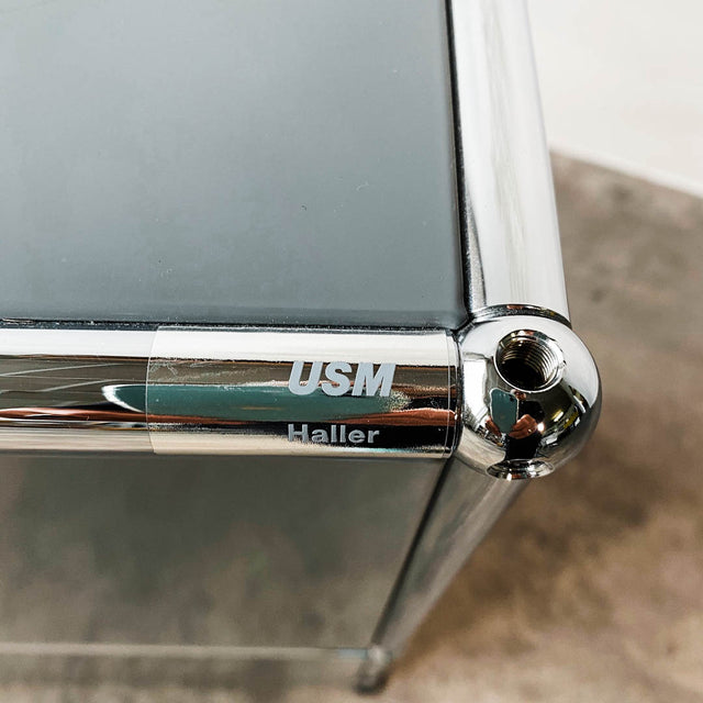 USM Haller - Sideboard - mittelgrau