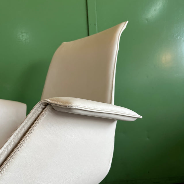 Walter Knoll - FK Schalensessel - Leder hell - Preben Fabricius & Jørgen Kastholm - gebrauchte Designermöbel