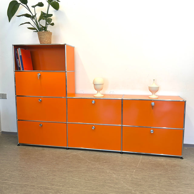 USM Haller - Regal - 8 Fächer - Klapptüren - Orange - TOP Zustand!