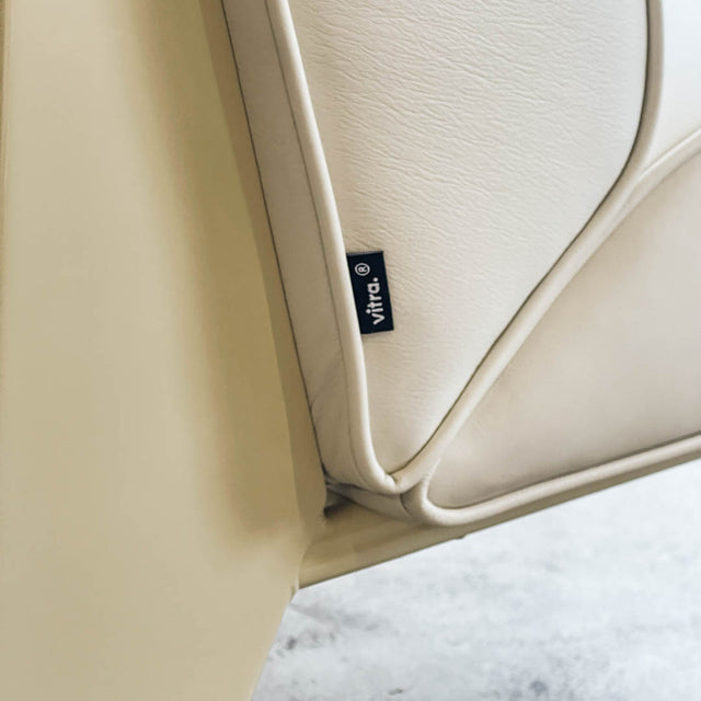 Vitra Sessel Fauteuil de Salon - Leder Weiß - gebrauchter TOP Zustand