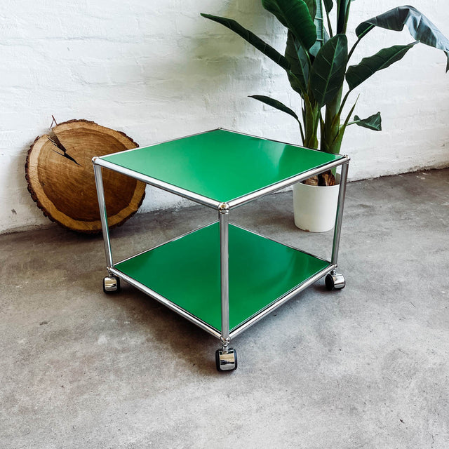 USM Haller Beistelltisch - 50 x 50 cm - verschiedene Ausführungen - gebrauchte TOP Qualität