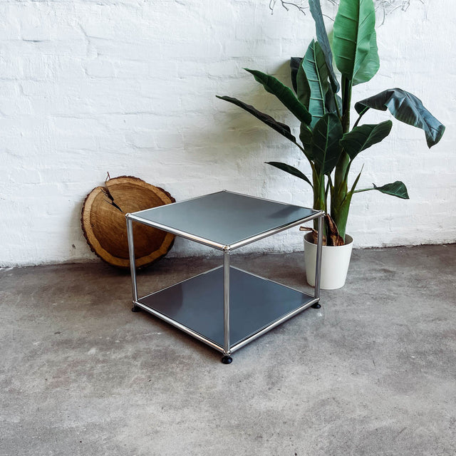 USM Haller Beistelltisch - 50 x 50 cm - verschiedene Ausführungen - gebrauchte TOP Qualität