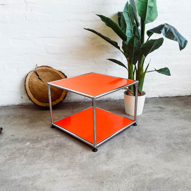 USM Haller Beistelltisch - 50 x 50 cm - verschiedene Ausführungen - gebrauchte TOP Qualität