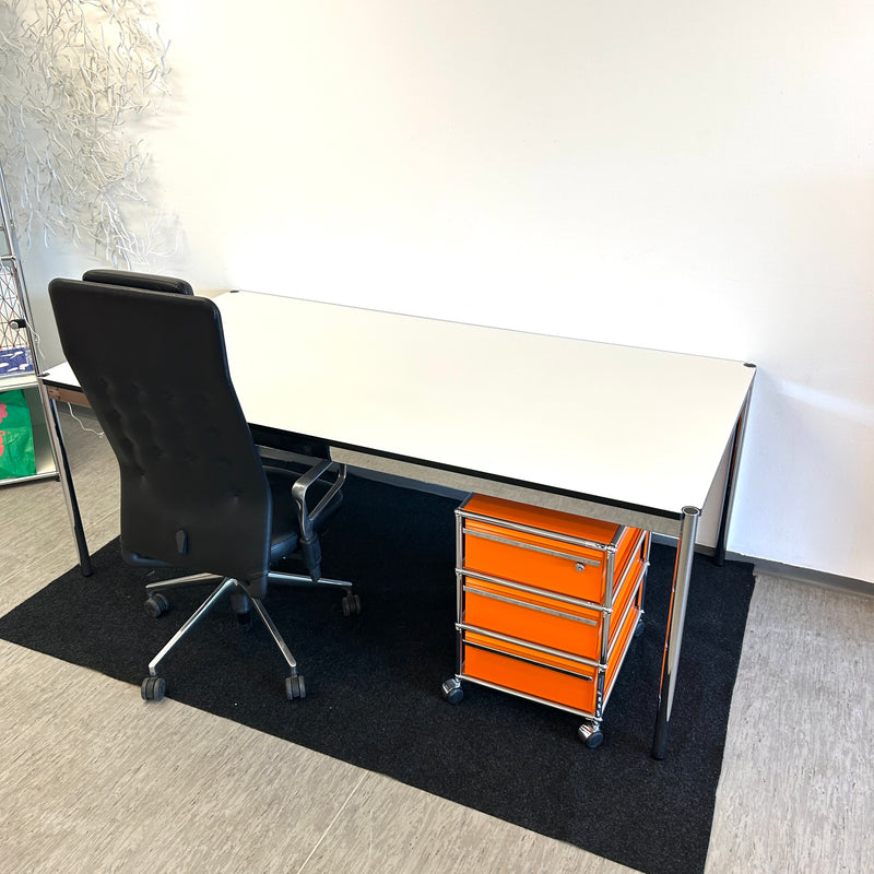 USM Haller Tisch - Schreibtisch/Konferenztisch - Perlgrau - 200 x 100 cm