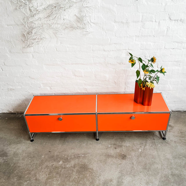 USM Haller - TV/Hifi Lowboard - orange - Top Zustand