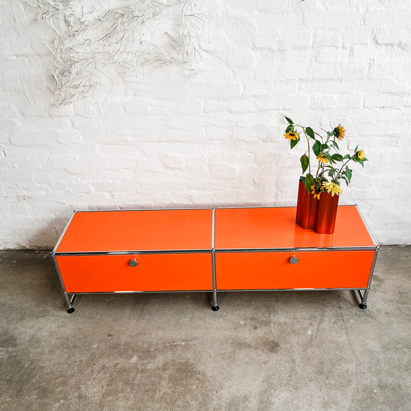 USM Haller - TV/Hifi Lowboard - orange - Top Zustand