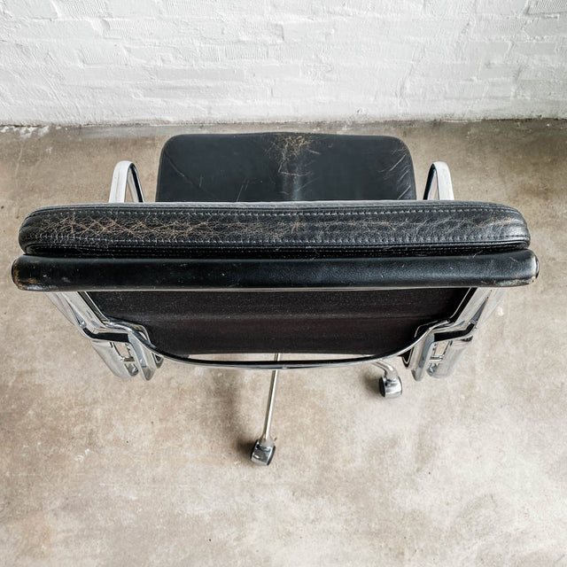 Vitra - EA 219 Soft Pad - Leder schwarz - Vintage Zustand