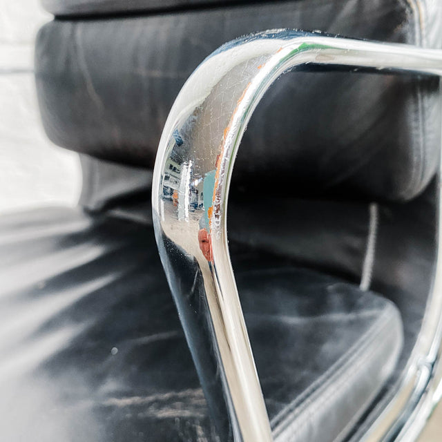 Vitra - EA 219 Soft Pad - Leder schwarz - Vintage Zustand