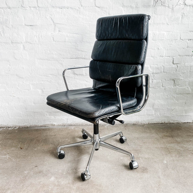 Vitra - EA 219 Soft Pad - Leder schwarz - Vintage Zustand